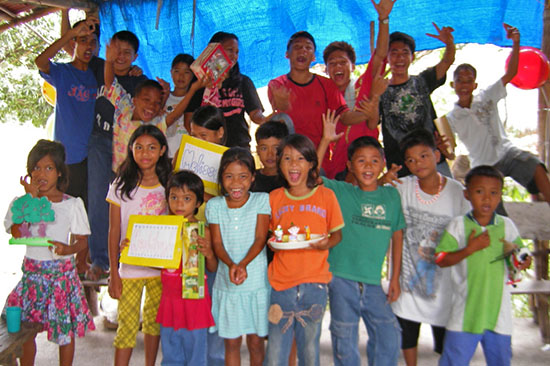 フィリピン　孤児院 フィリピン孤児院 | 認定NPO法人 礎の石孤児院